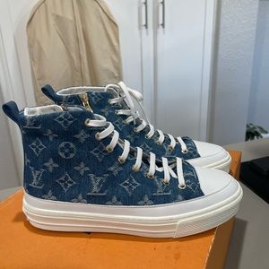 LOUIS VUITTON LV STELLAR
HIGH TOP DENIM BLUE WOMENS SIZE 7.5